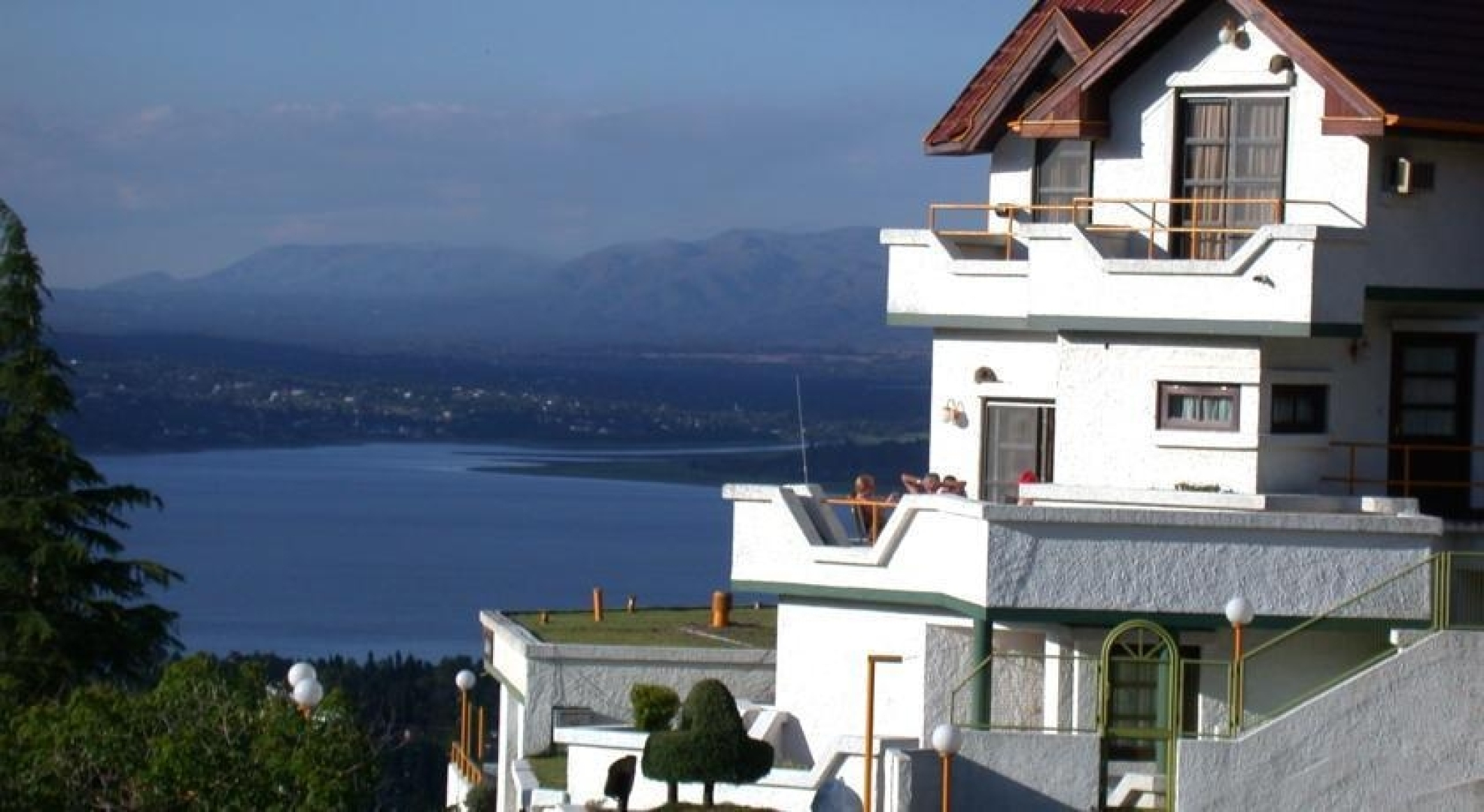 Le Mirage Village Club