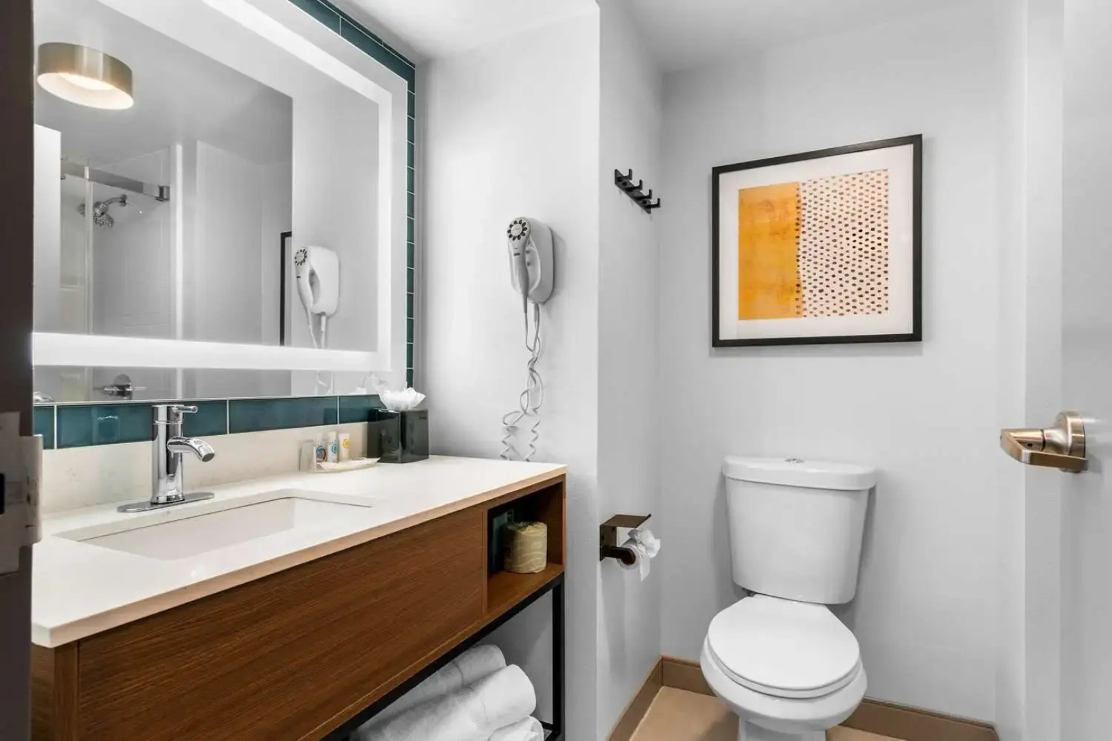 Comfort Inn & Suites York North