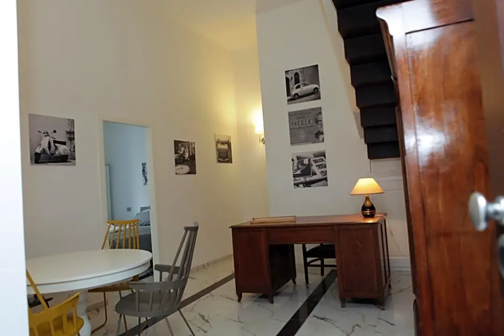 900 Bed and Breakfast