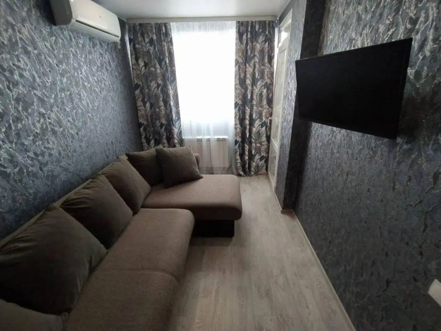 Апартаменты на улице Бирюкова 16