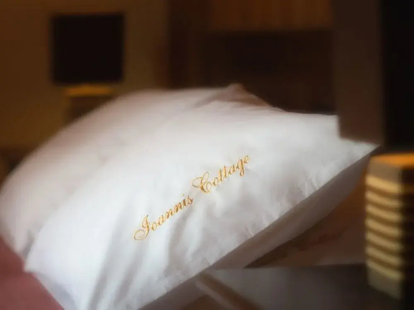 Traditional Ioannis Cottage...luxurious & Rustic With Ecological Heated Pool !!!