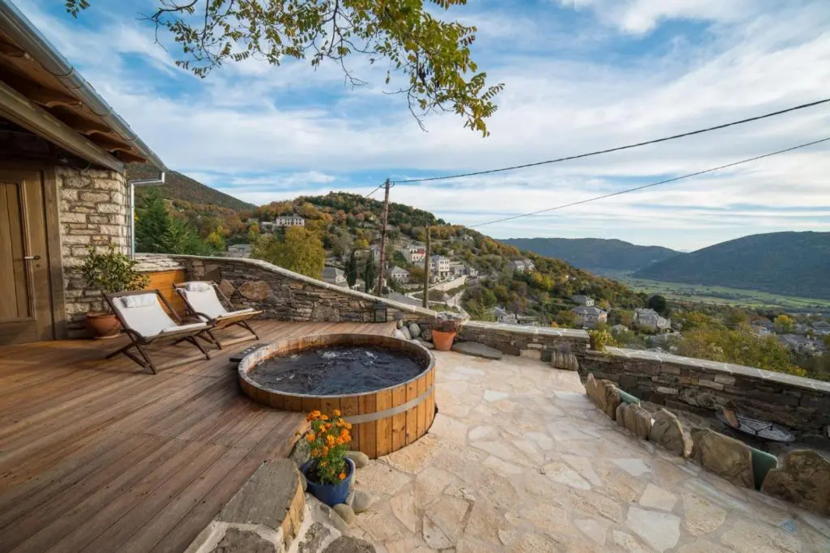 Village Primoula Suites & Spa