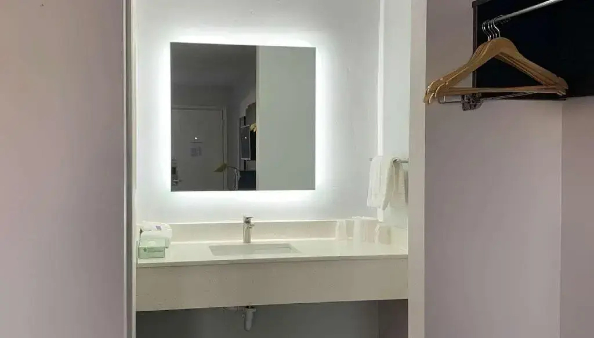 Motel 6 Ogden, UT - 21st Street