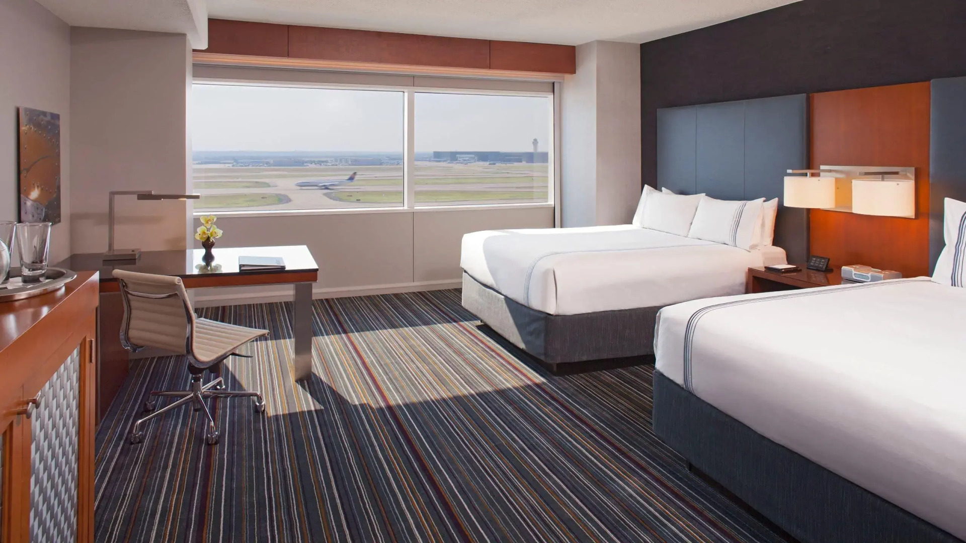Grand Hyatt DFW - Connected to the airport