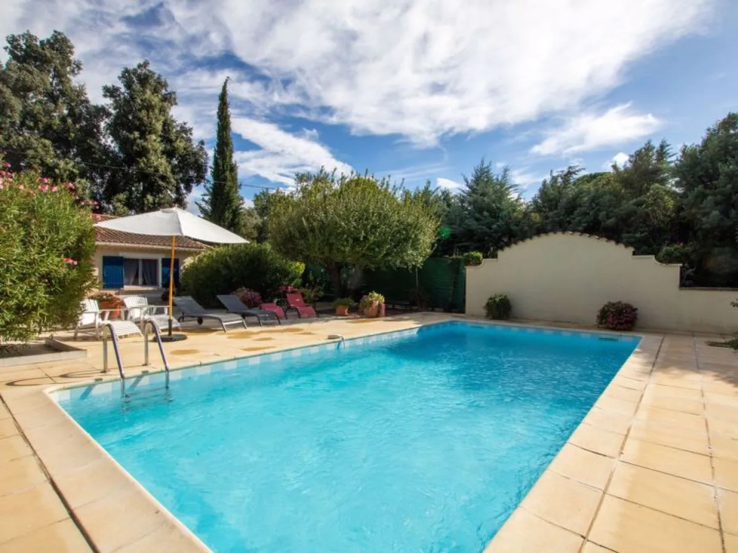 Les Amandiers (MZN100)