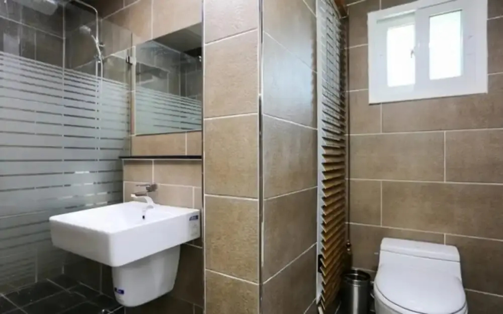 Pohang Damodi Pool Villas Pension