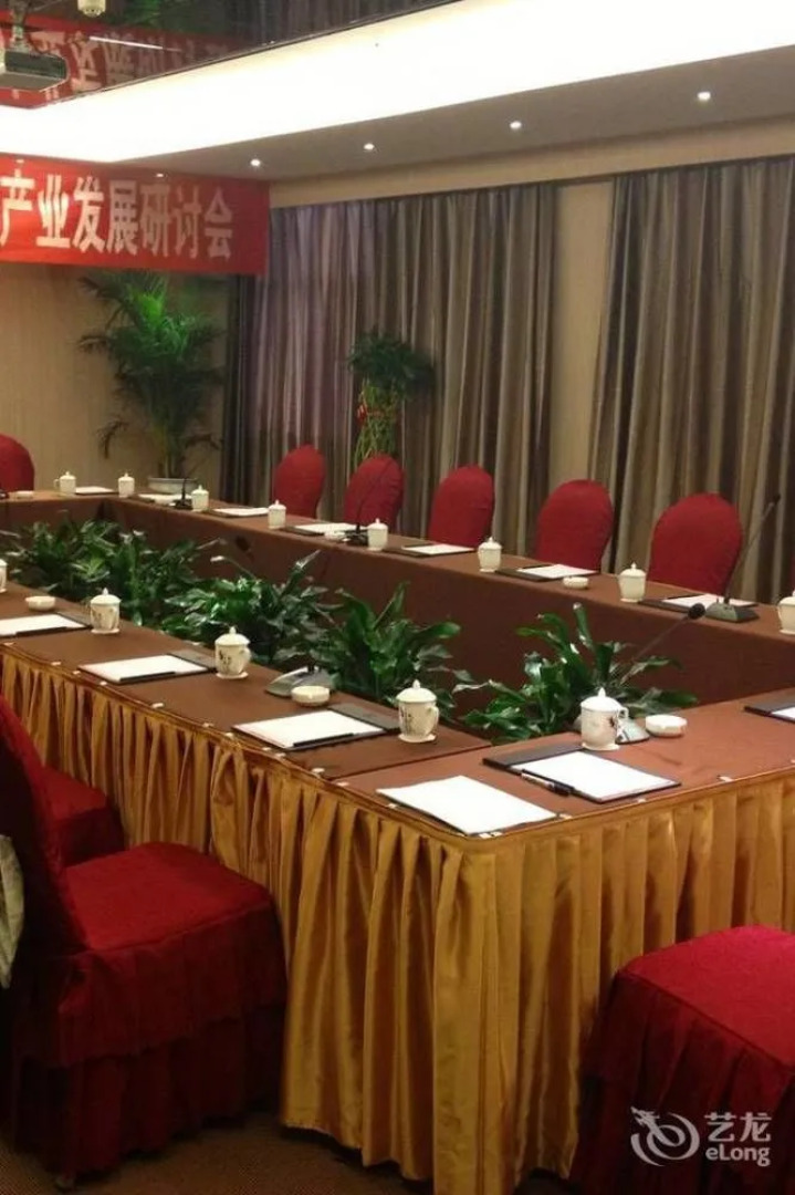 Juli Liupanhong Hotel