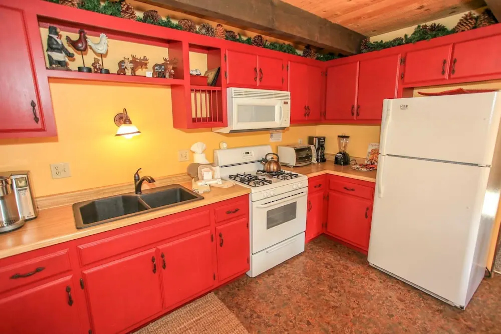 Cozy Moonlight Chalet