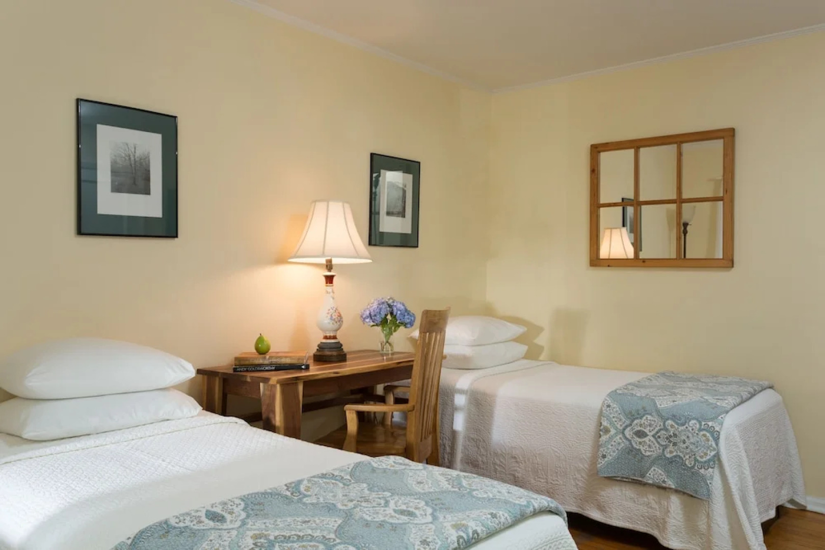 The Woodstock Inn on the Millstream