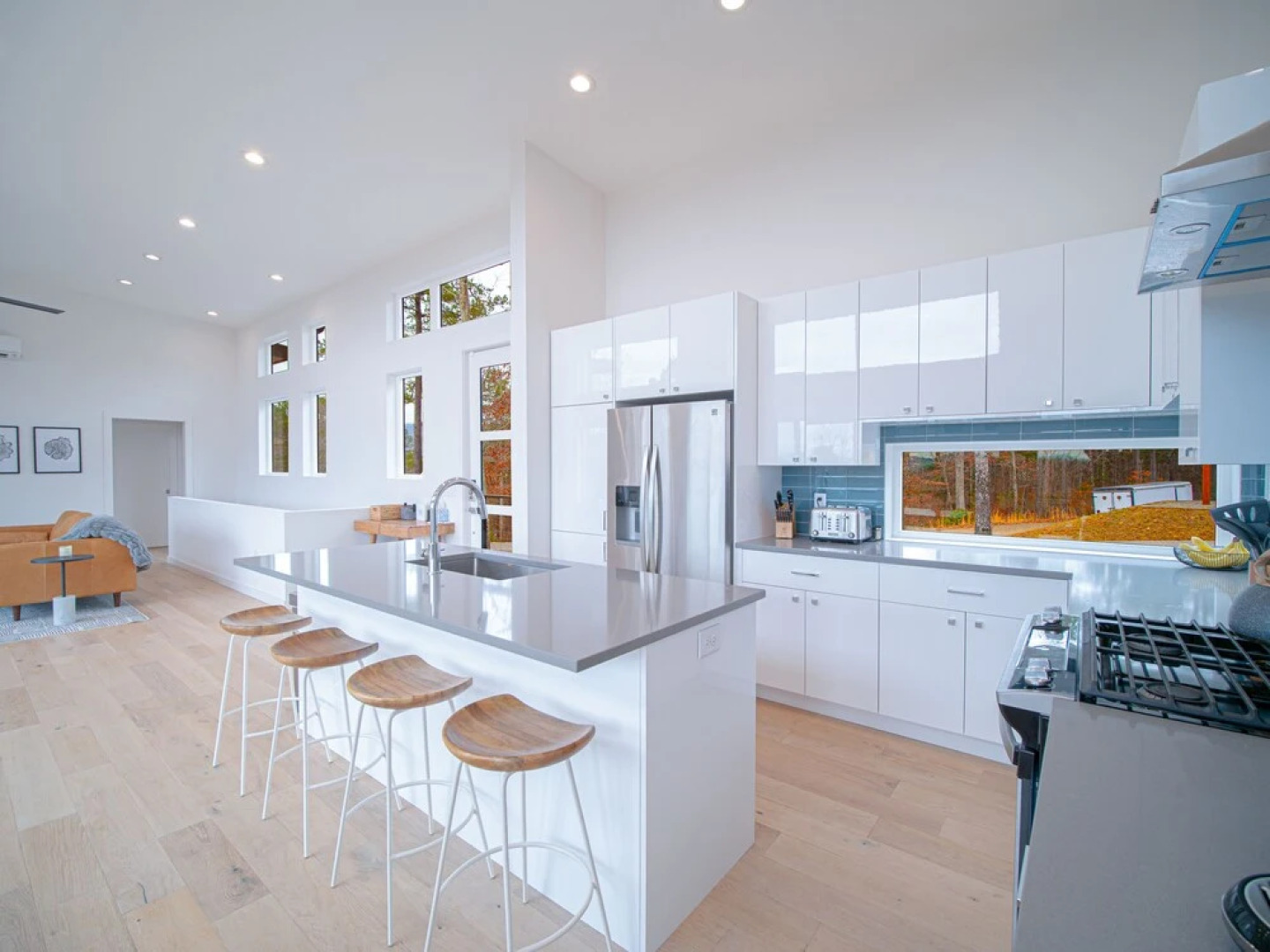 EcoModMtn Stunning mountain views