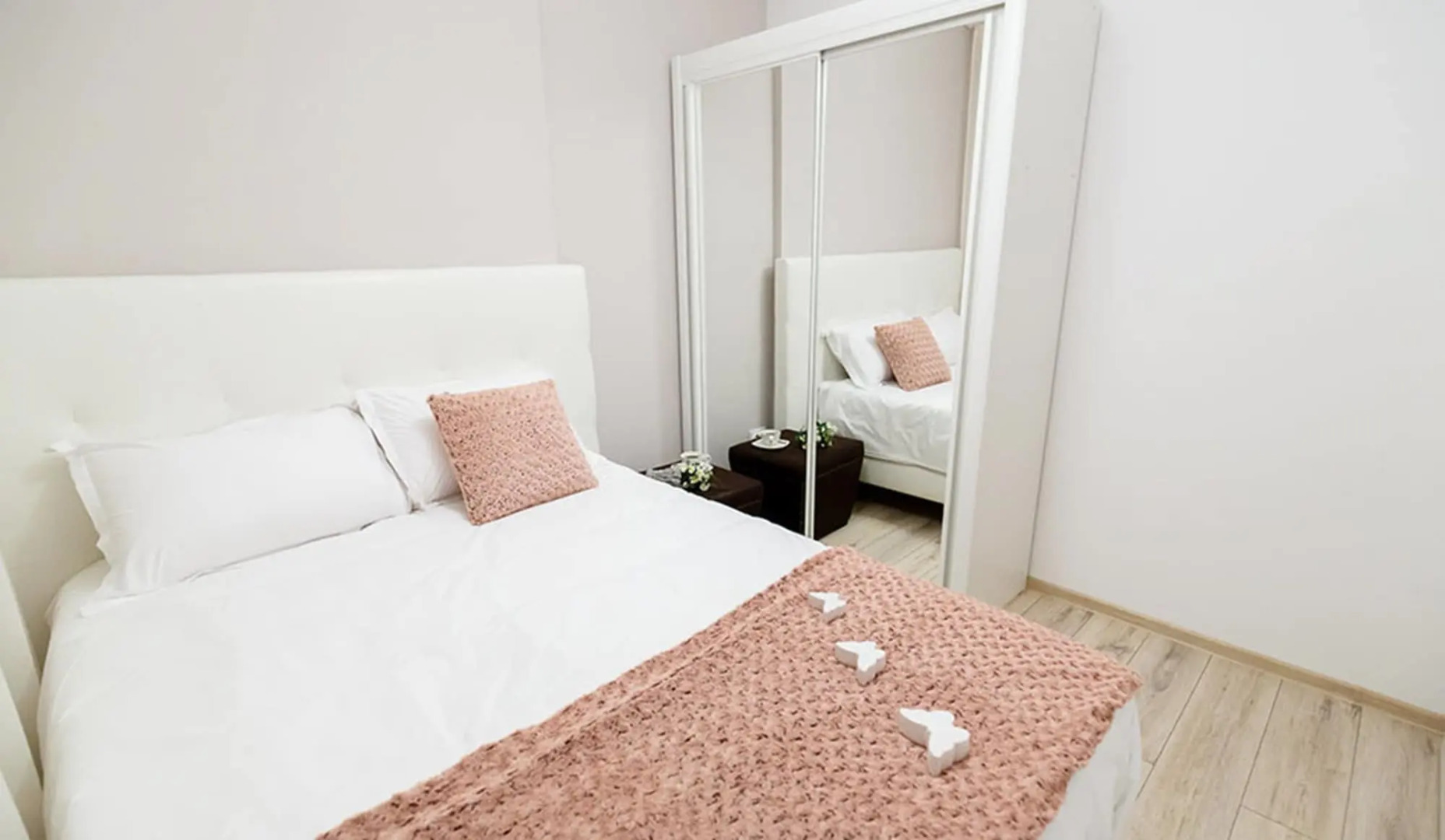 Metropolitan Iassium Luxury Suites