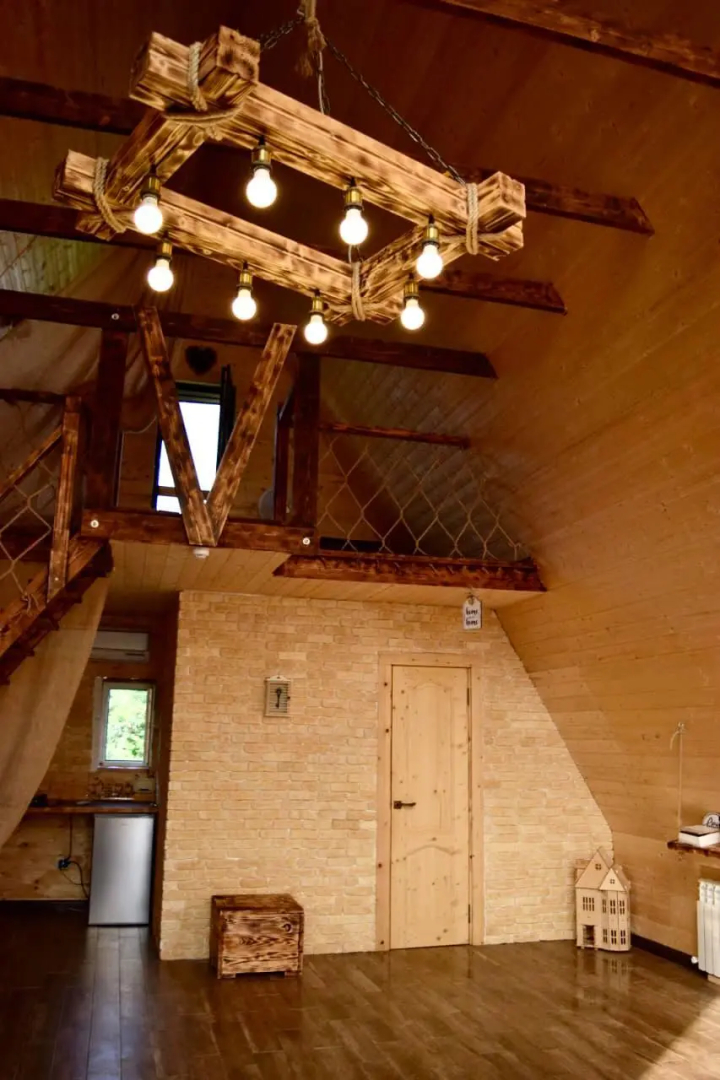 Shale kenje house (Шале кенже хаус)