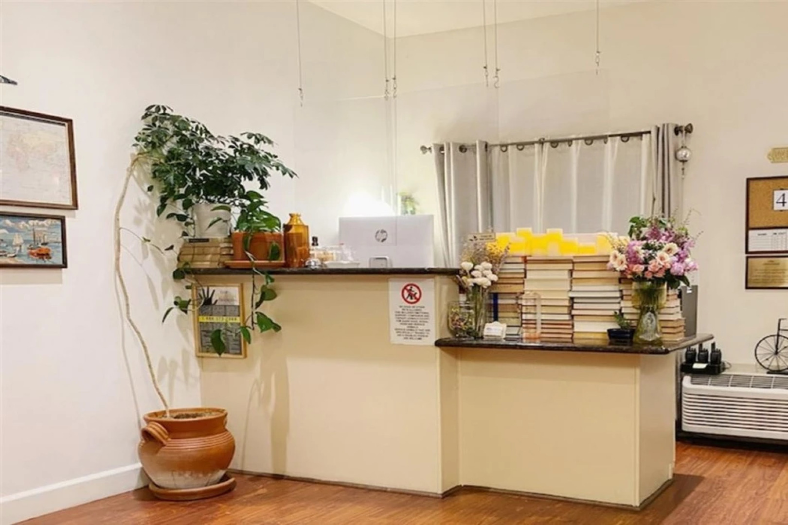 Monarch Valley Inn Marina at Monterey Bay