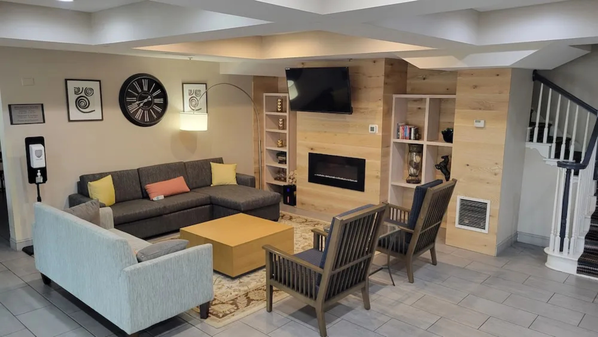 Country Inn & Suites By Carlson McDonough