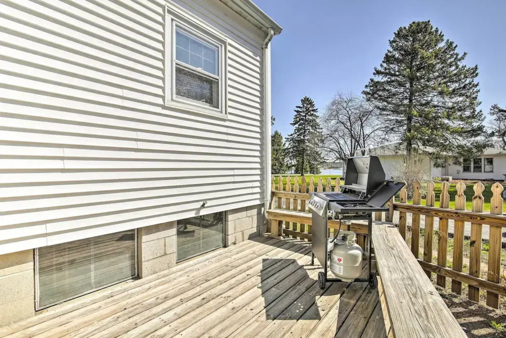 Modern Sturgeon Bay Home by Potawatomi State Park!