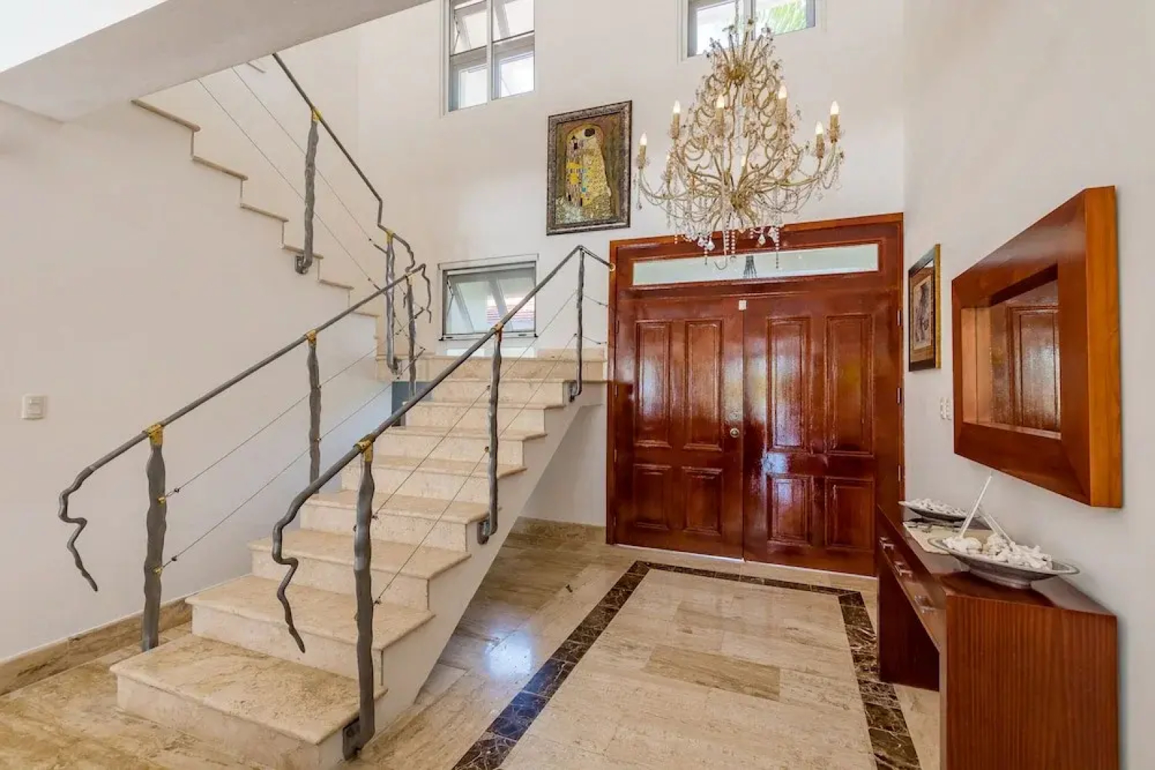 5-star villa near Playa Blanca Beach