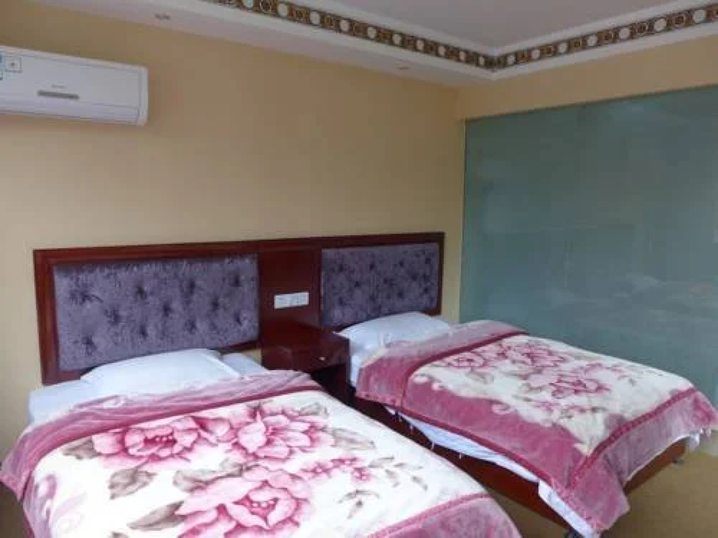 Jiuzhaigou Yuan Meng Hotel