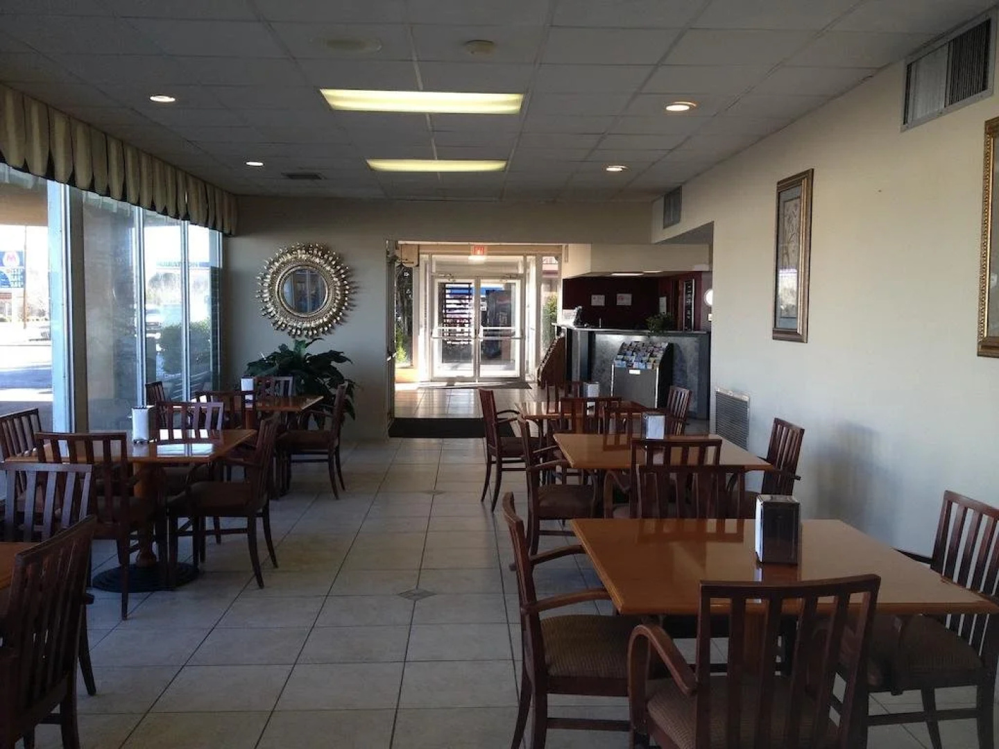 Red Carpet Inn Lenoir