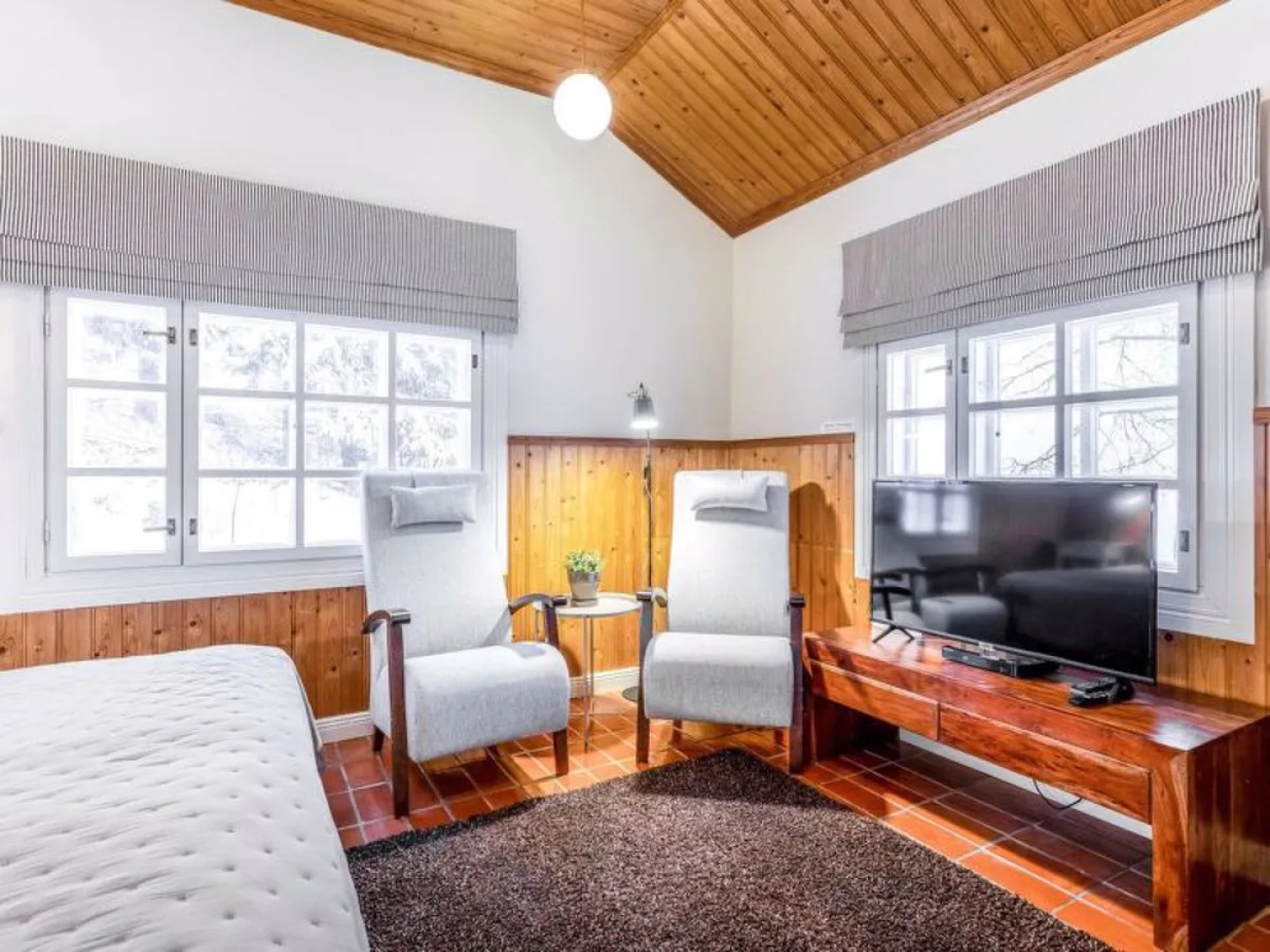 Holiday Home Peukaloinen