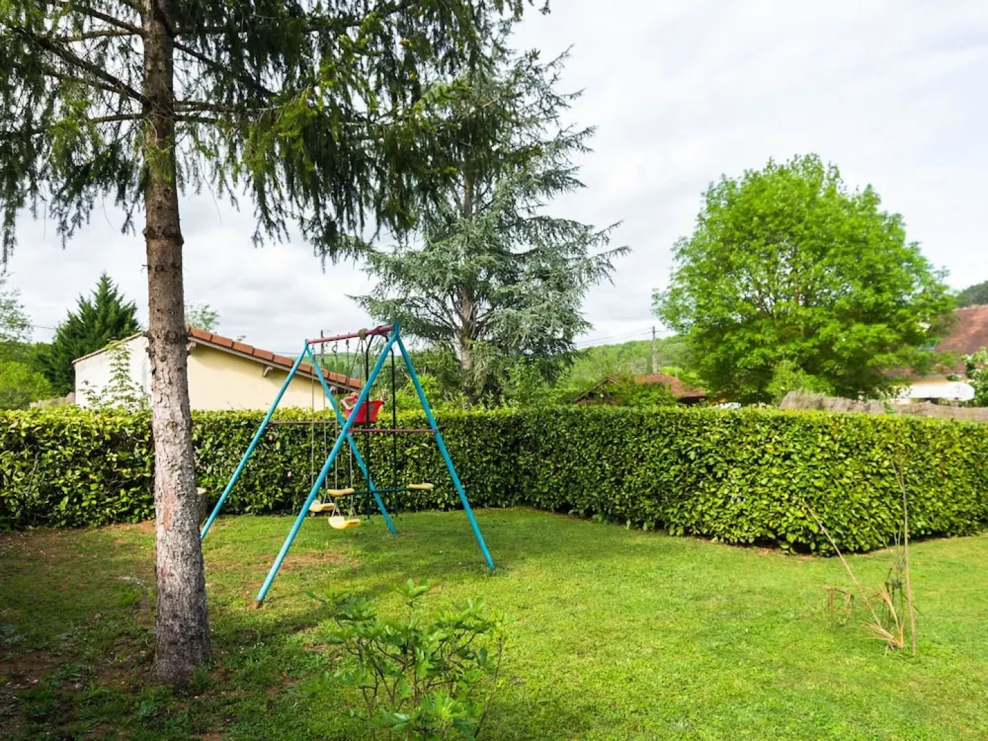 Beautiful Holiday Home in Espere with Swimming Pool