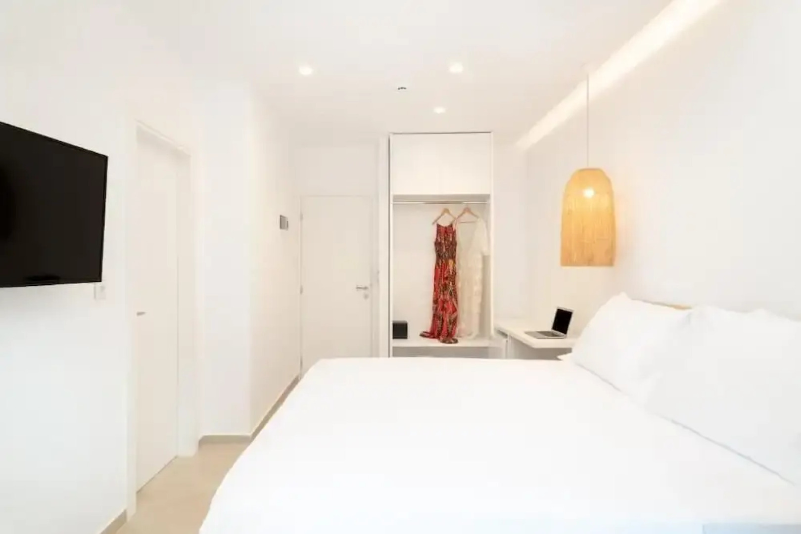 Golden Bee Lifestyle