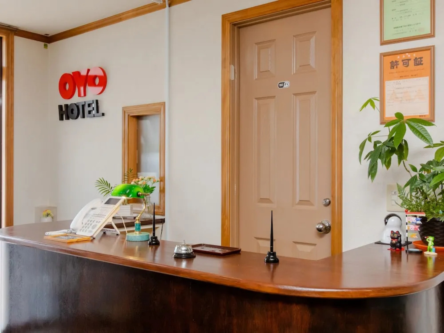 OYO Business Takahata Ekimae Hotel