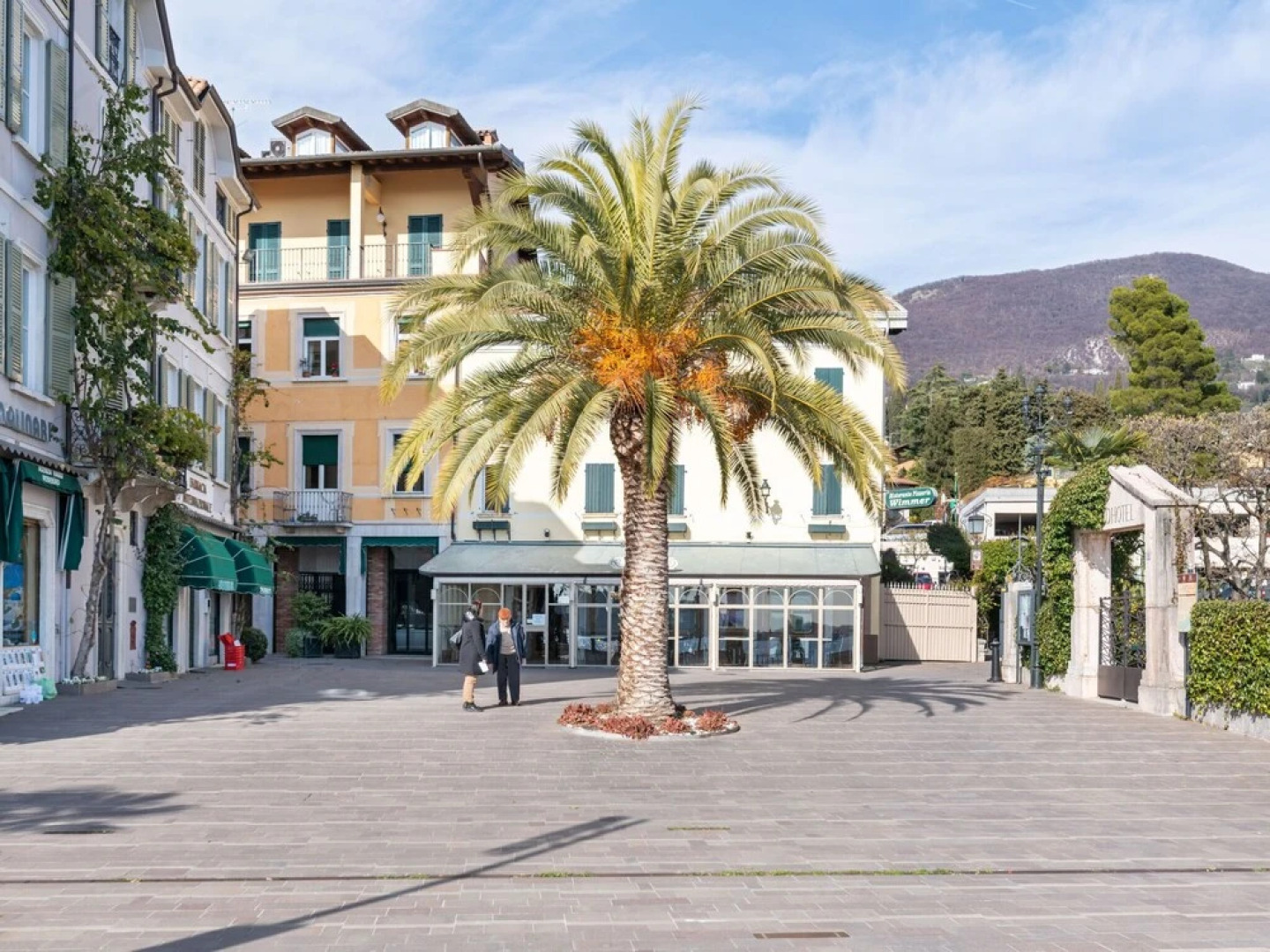 Pleasant Holiday Home in Gardone Riviera With Swimming Pool