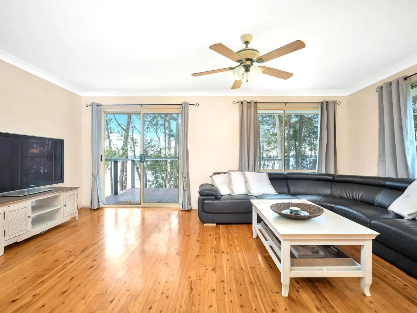 Family Getaway on the Waters Edge