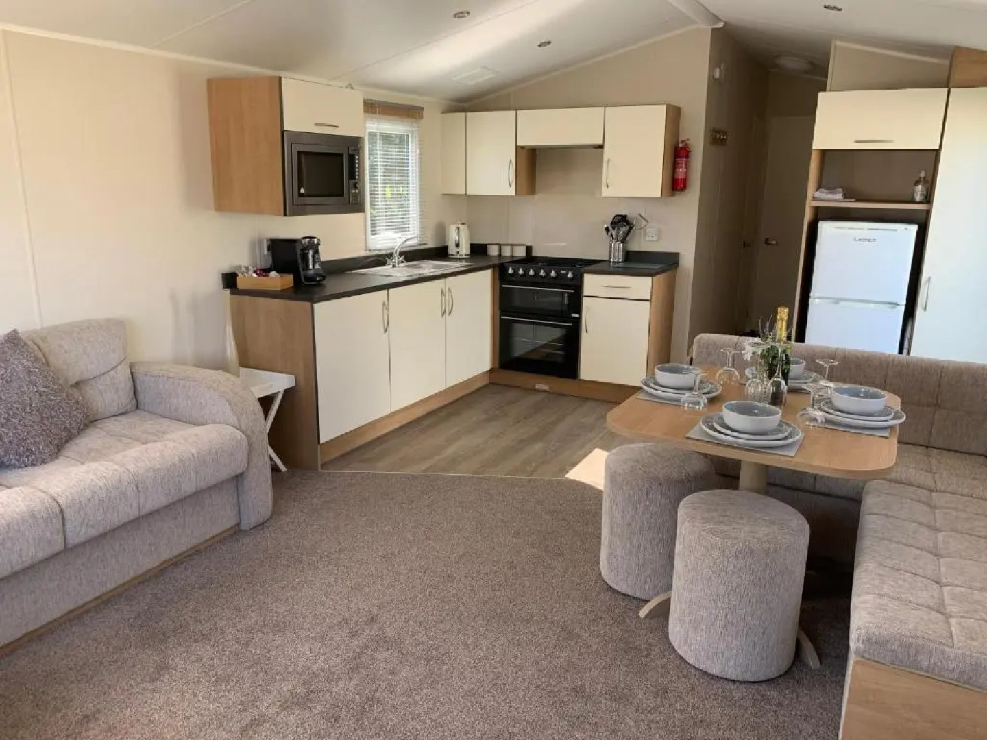 Modern, Spacious 2 bedroom caravan - Thorpe Park Haven, Cleethorpes