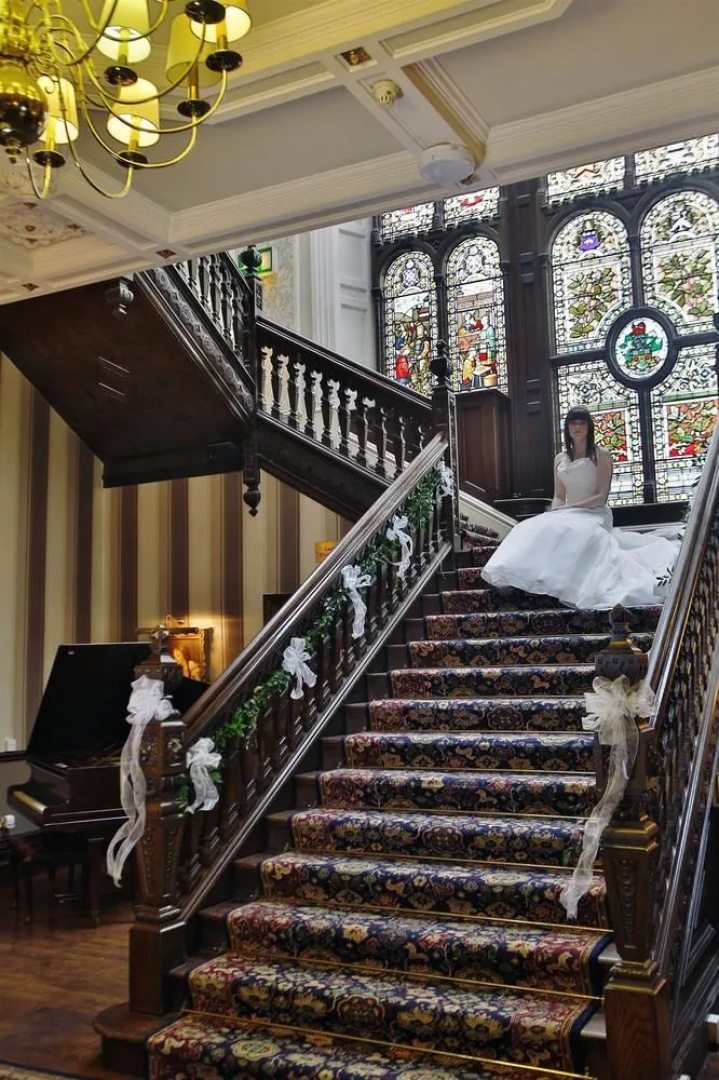 The Oaks Hotel
