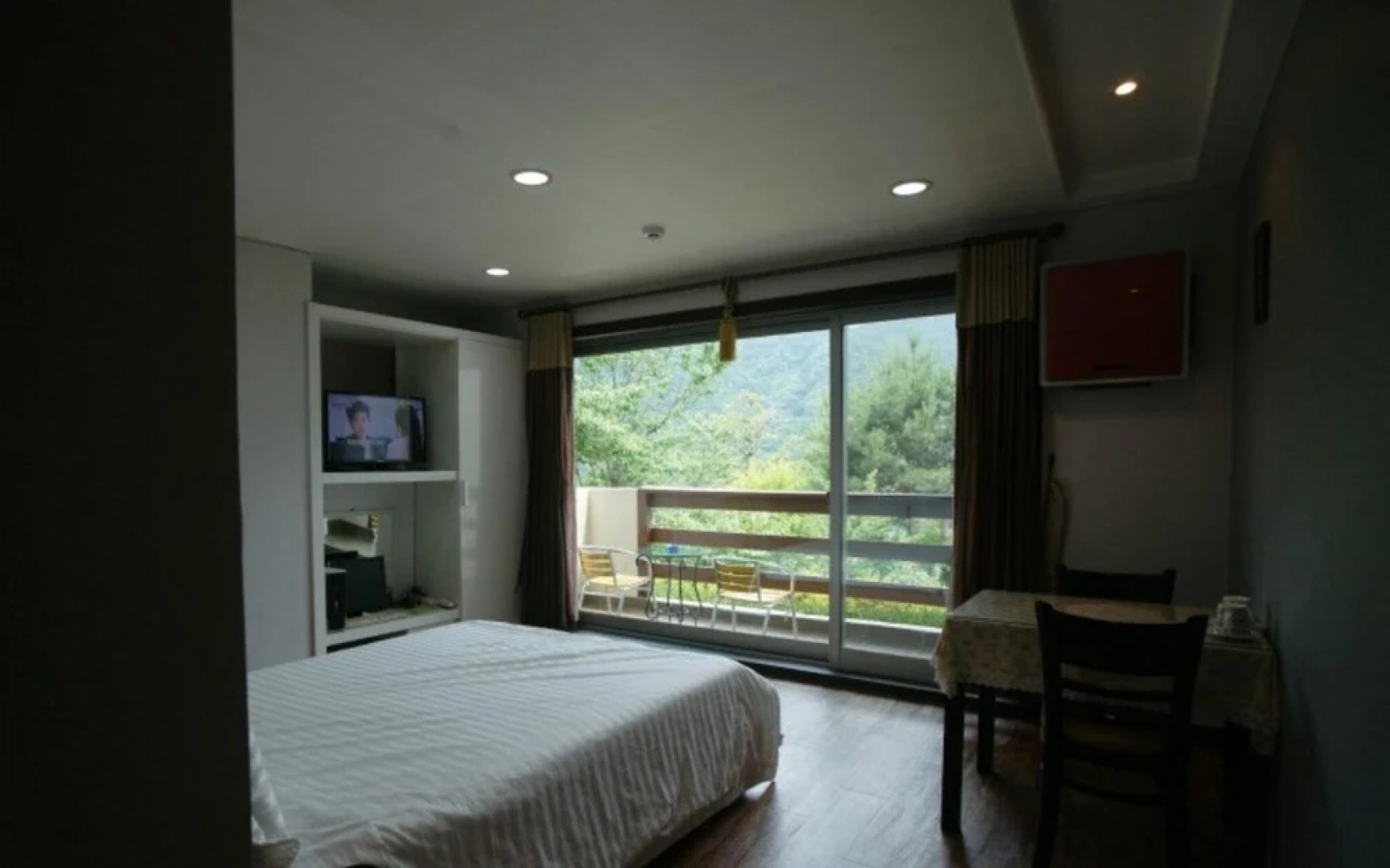 Yangyang Denver House Pension