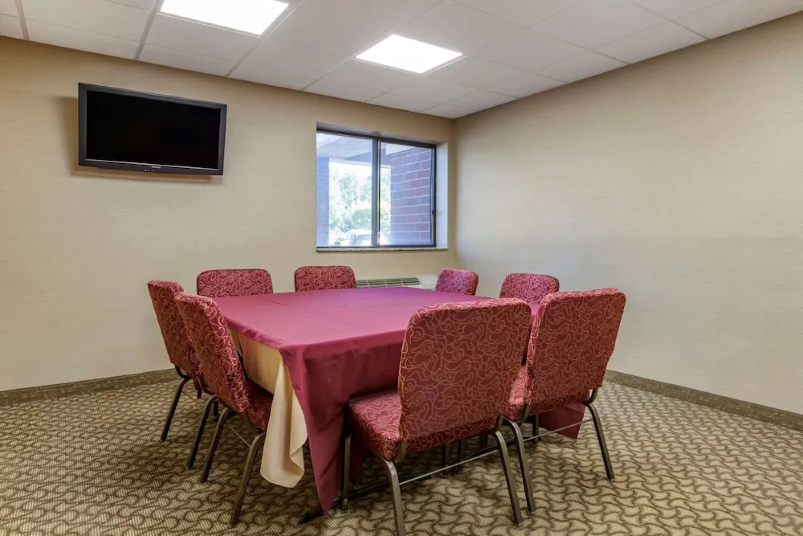 Hampton Inn Detroit/dearborn