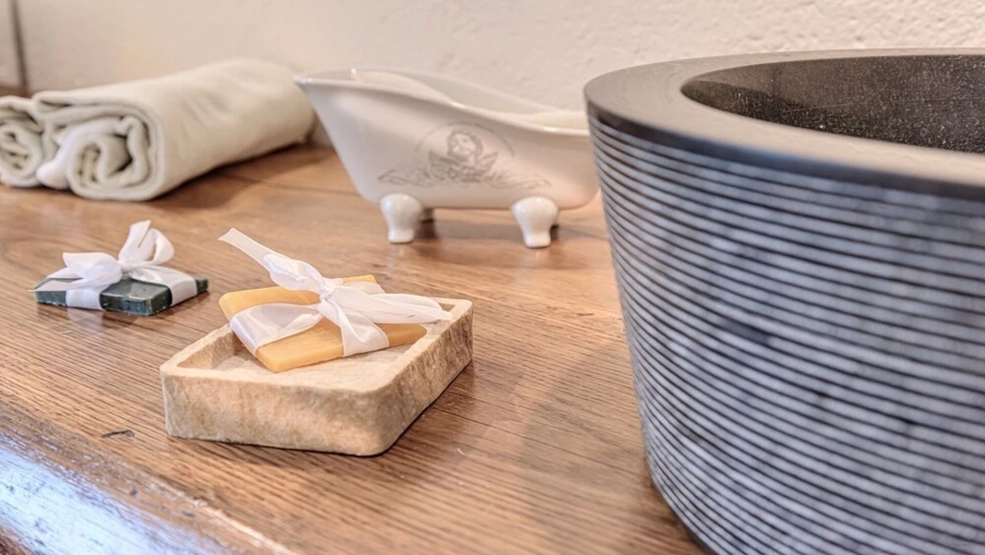 Hot Springs Area Tuscany Luxury Villapool Private Gardens