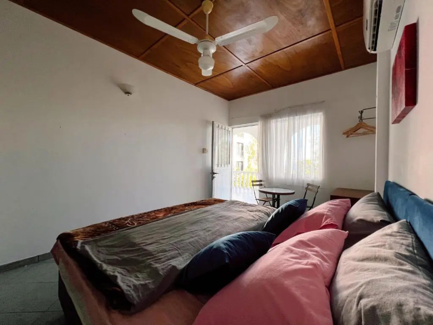 Sea View Spacious Private Villa in Lapta