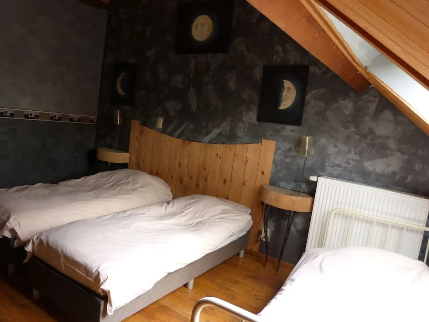 Modern Holiday Home in Hondschoote With Garden