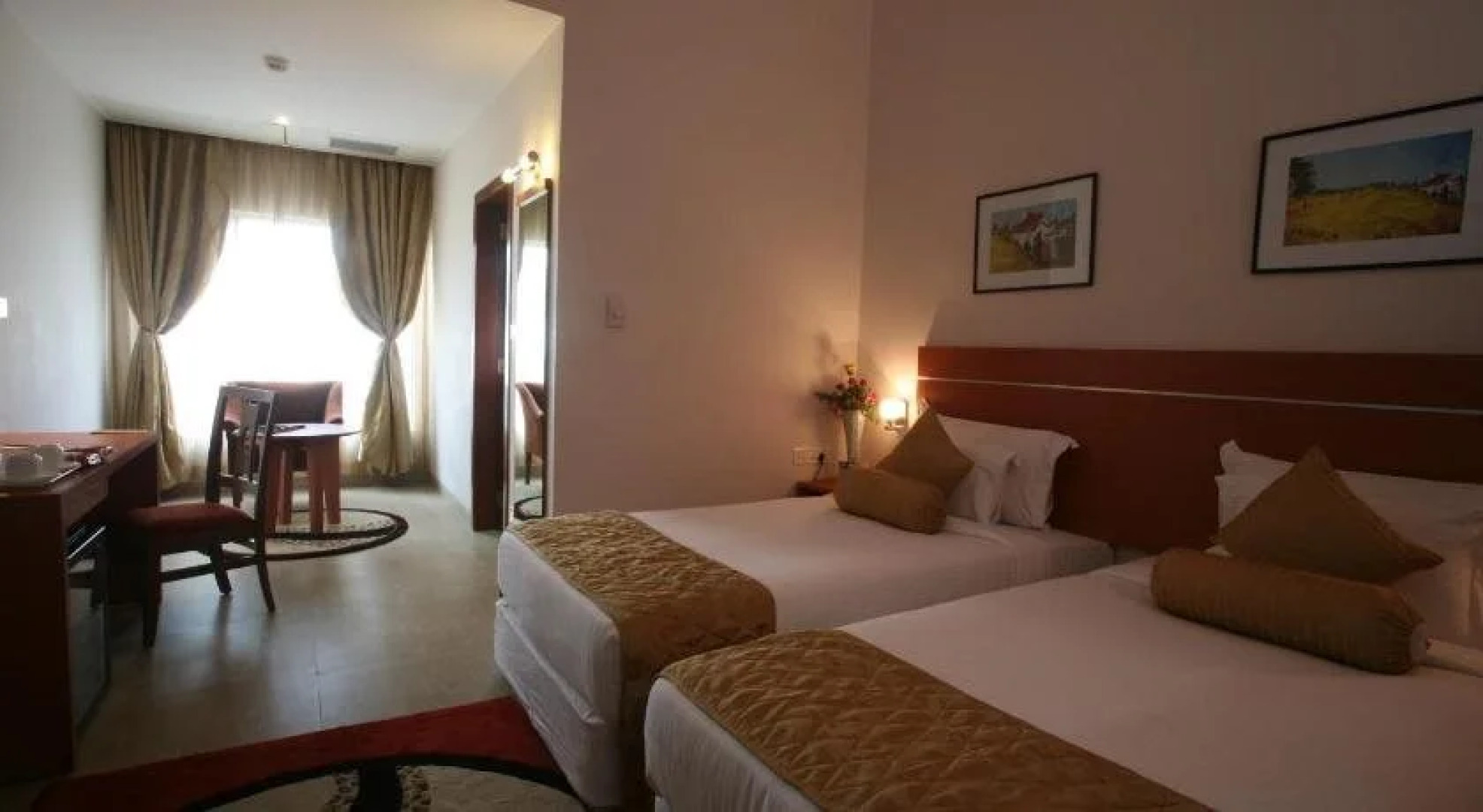 Leonia Holistic Destination