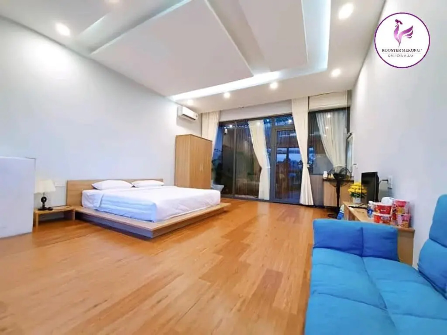 Rooster Mekong Garden & Villas