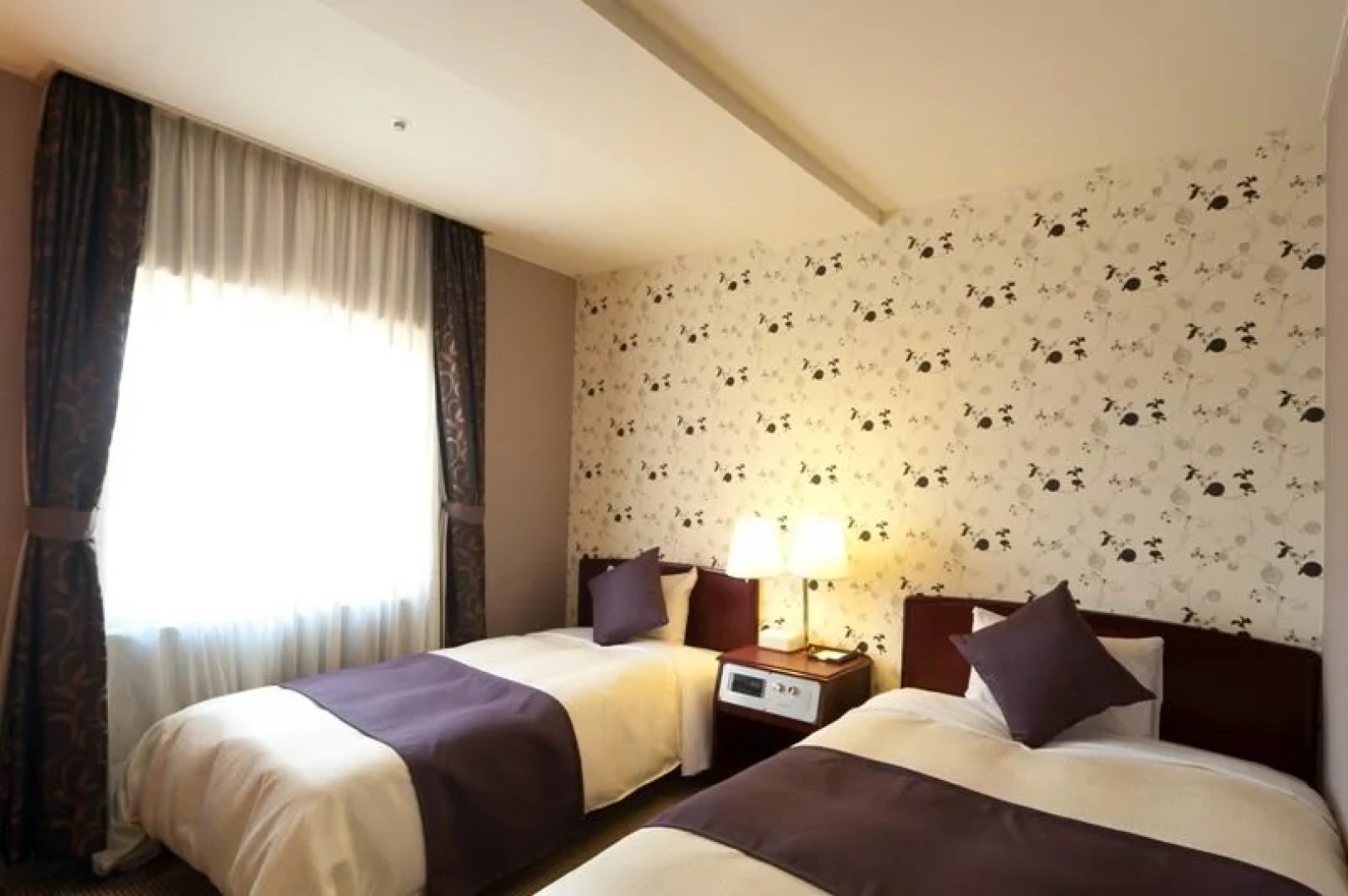 Andiamo Partenza Hotel Hashima