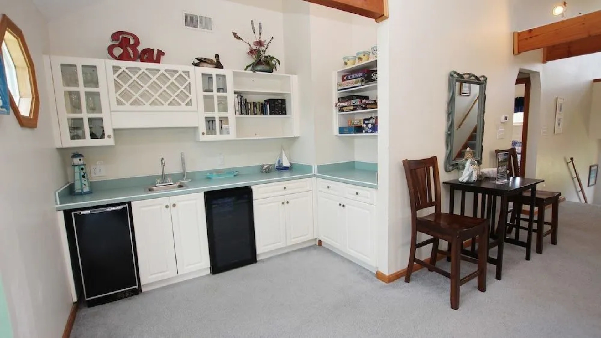 Corolla Escape Home 1037 - 4 Br Home