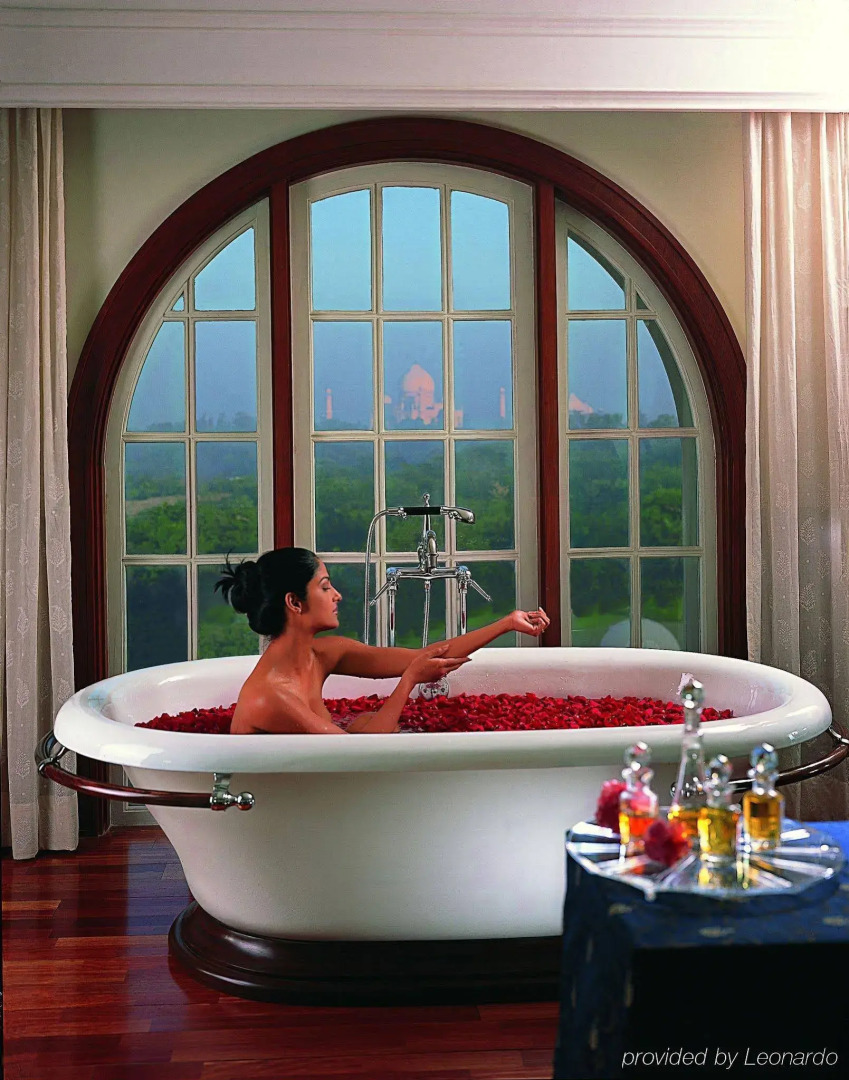 The Oberoi Amarvilas, Agra