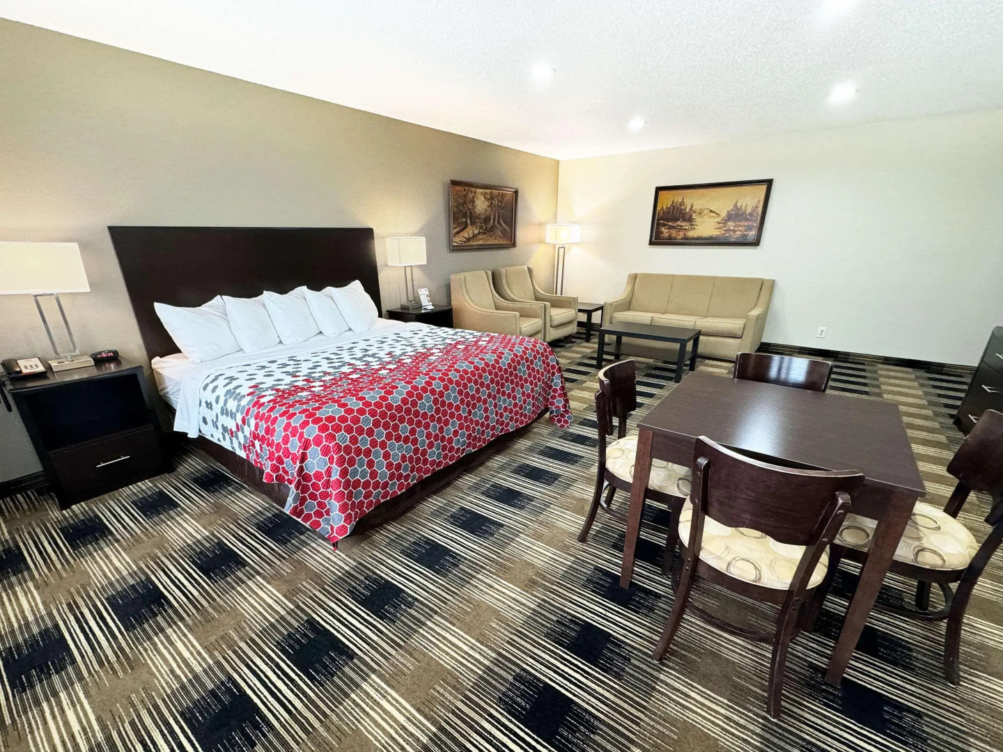 Econo Lodge Wausau - Rothschild