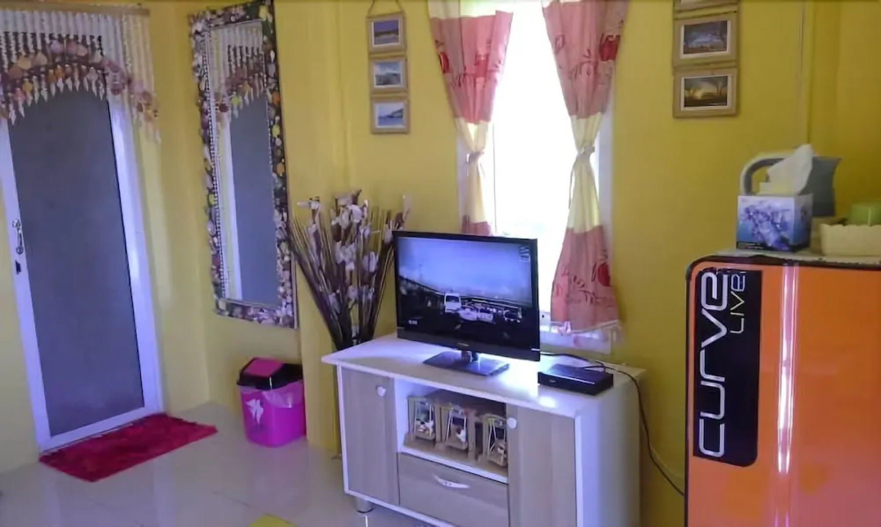 Buachompoo Resort Koh Sichang