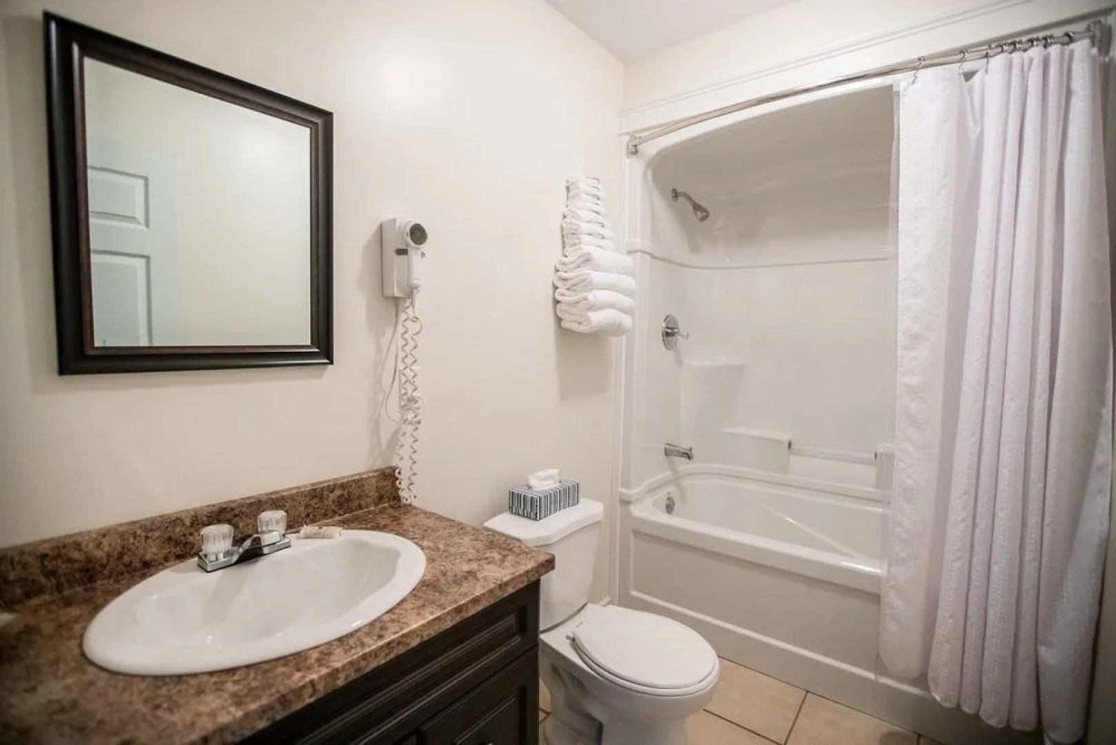 Georges Mountain Village