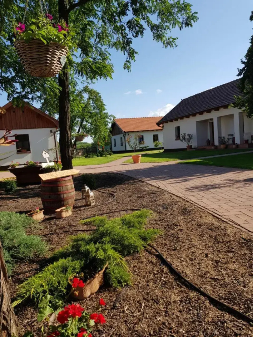 Tóth Vendégház Újfehértó