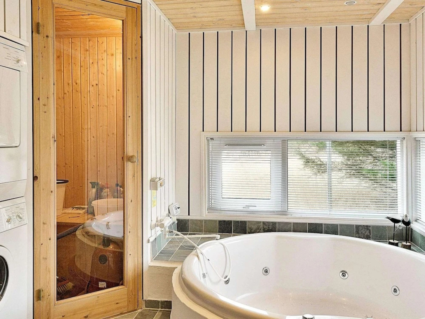 6 Person Holiday Home in Albaek