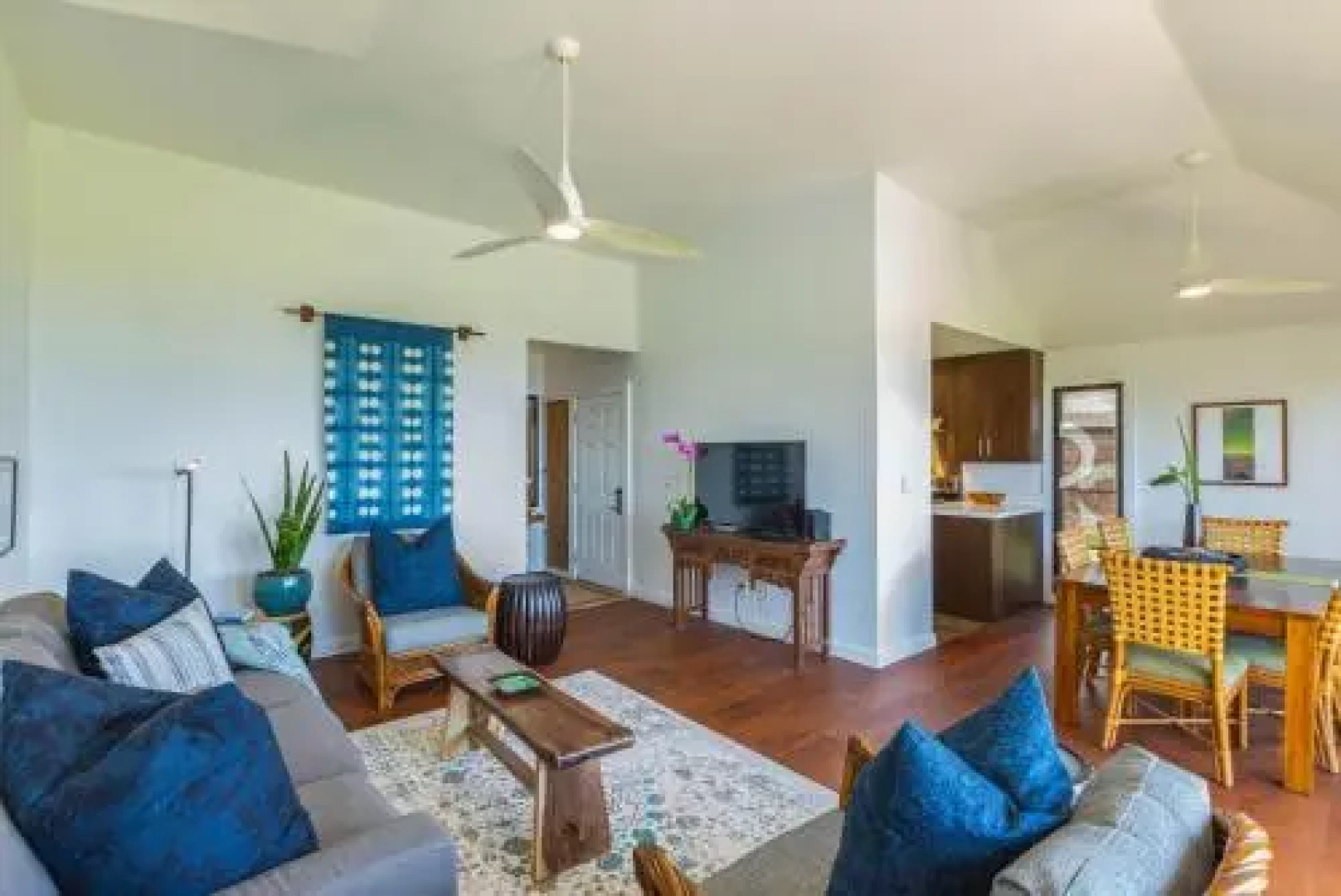 Kaha Lani Resort #218, Oceanfront 2 BR 2nd Floor