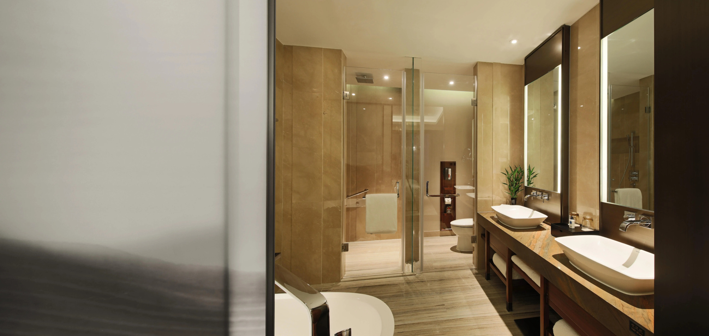 HUALUXE Wuxi Taihu by IHG