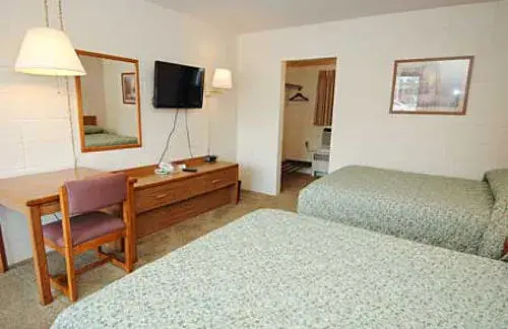 Pine View Inn