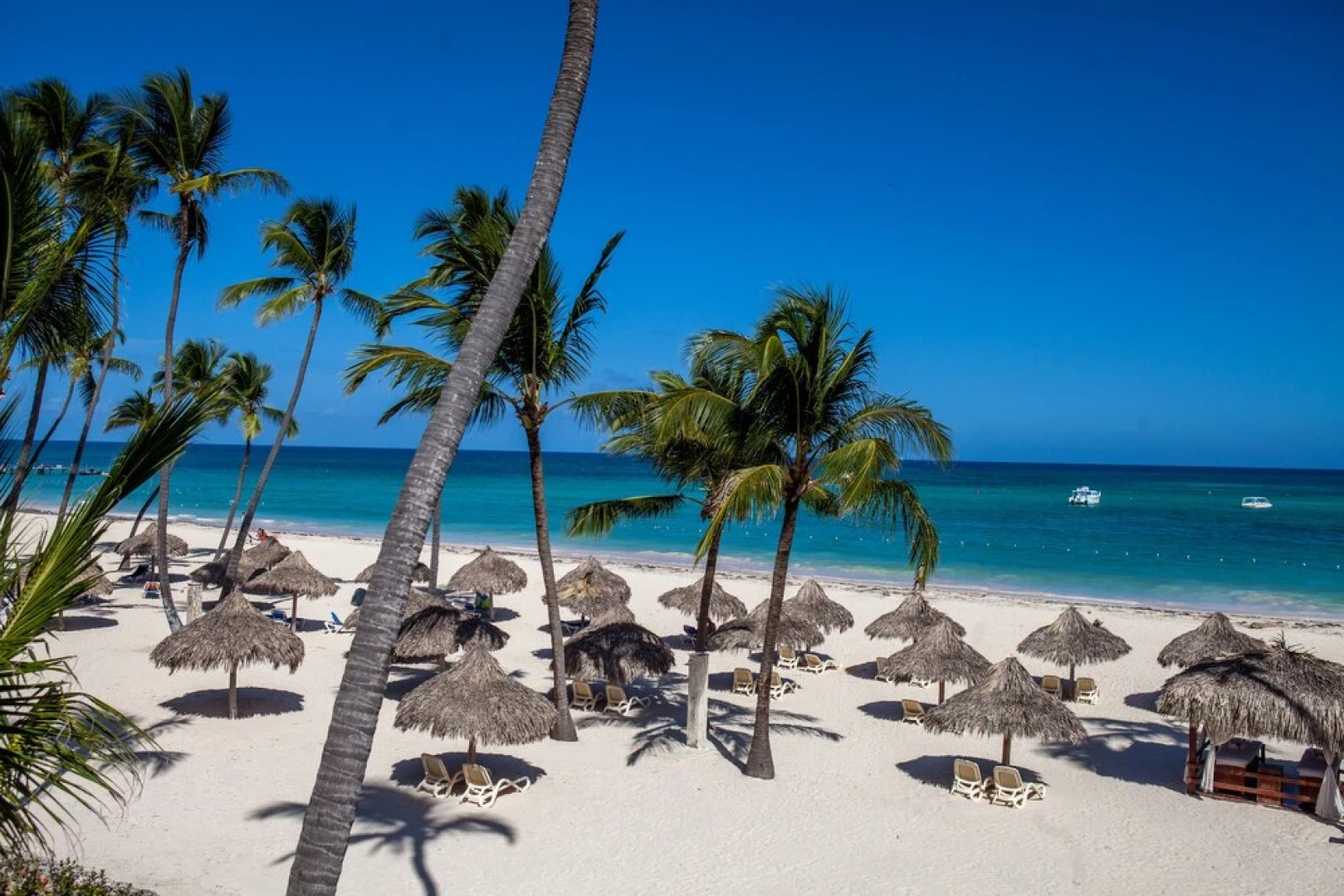 Los Corales Village - Las Terrazas Condo