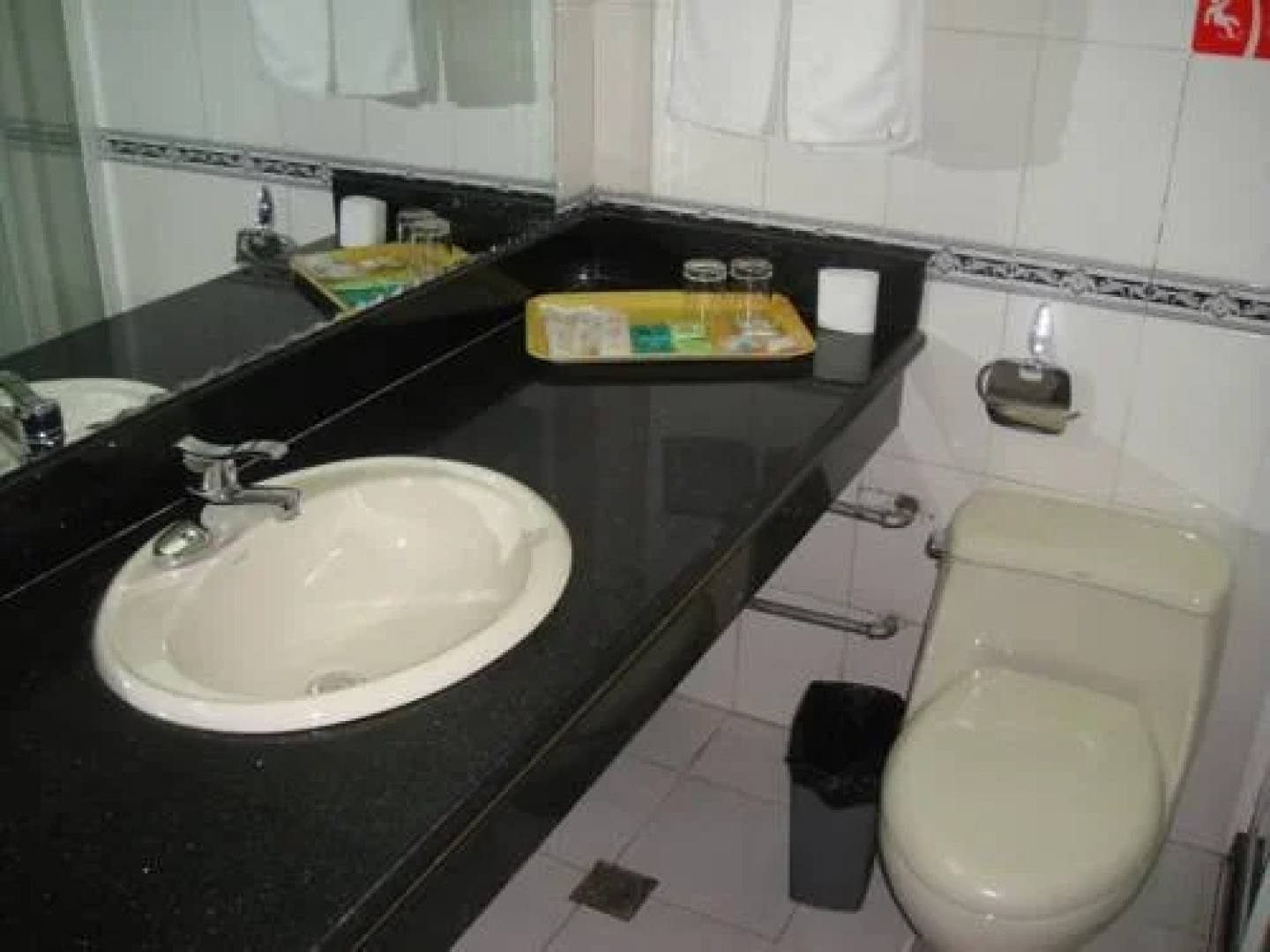 Yuebin Business Hotel